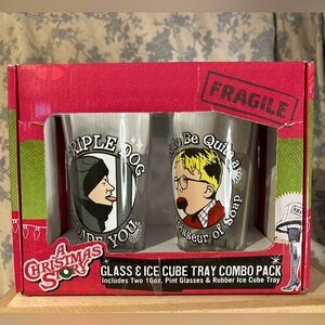 NIB A Christmas Story Set of 2 Glasses & Ice Cube Tray Collector Gift Set